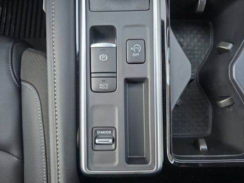 New 2026 Nissan Pathfinder SL image 28