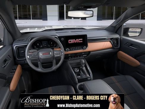 New 2026 GMC Canyon AT4 AWD/4WD image 15