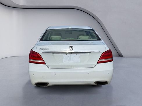 Used 2014 Hyundai Equus Signature image 4
