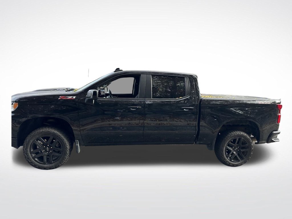 Used 2023 Chevrolet Silverado 1500 LT Trail Boss AWD/4WD image 2