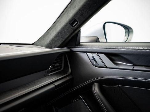 Certified 2025 Porsche 911 Carrera 4 GTS image 40