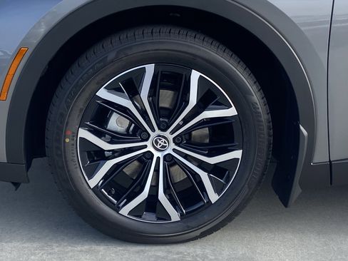 New 2026 Toyota Crown AWD/4WD image 8