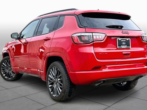 Used 2023 Jeep Compass Limited image 22