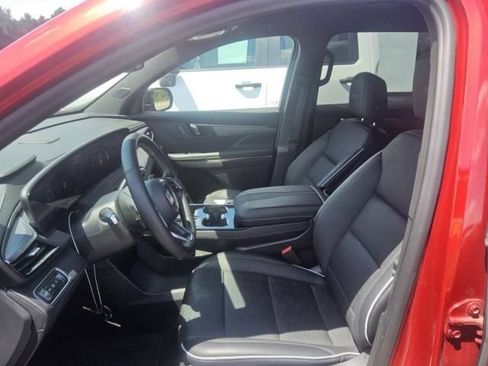 Used 2026 Buick Enclave Sport Touring FWD image 8