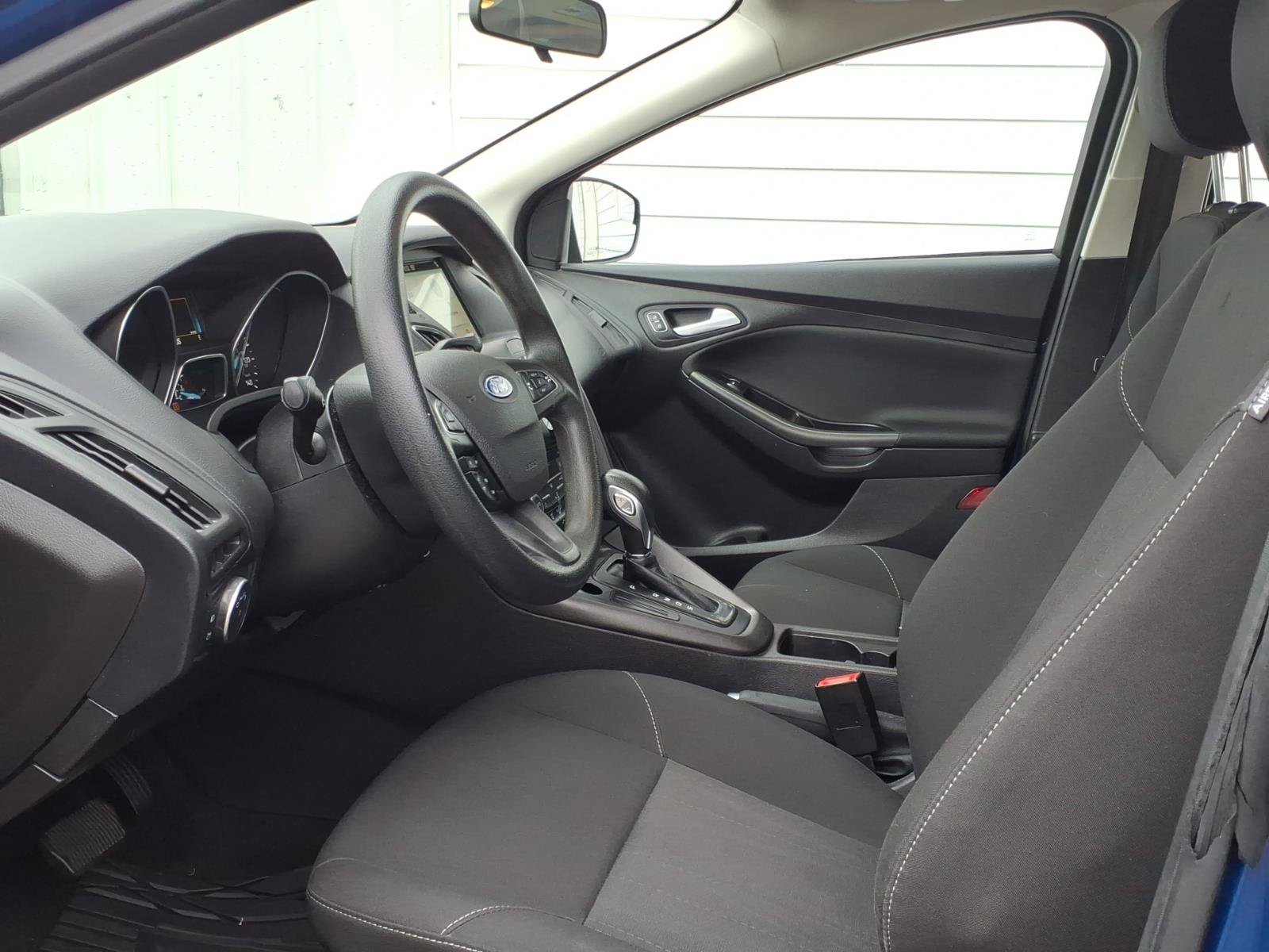 Used 2018 Ford Focus SEL FWD image 8