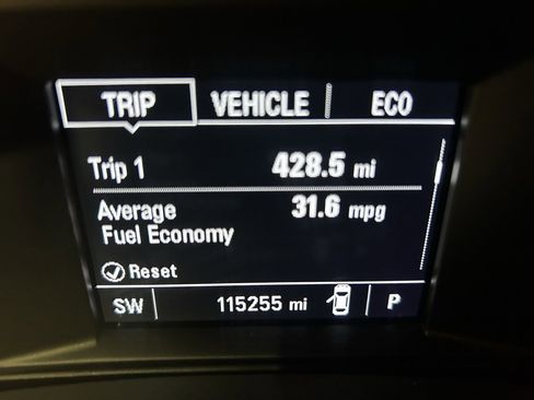 Used 2017 Chevrolet Malibu LT image 19