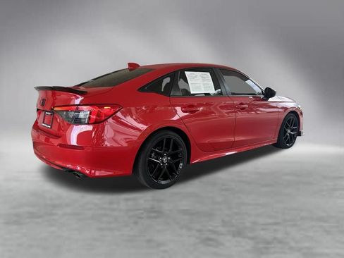 Used 2022 Honda Civic Sport image 3