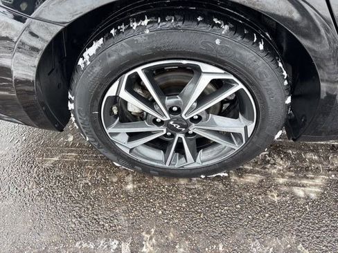 Used 2024 Kia Forte LXS image 41