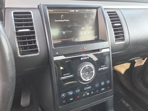 Used 2014 Ford Flex Limited w/ Equipment Group 301A FWD image 21