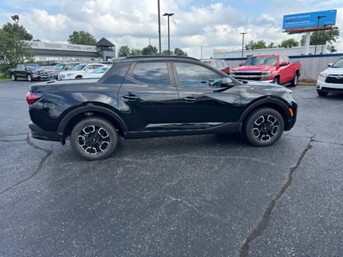Used 2023 Hyundai Santa Cruz SEL Premium AWD/4WD image 7