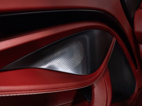 Used 2024 McLaren 750S Spider image 48