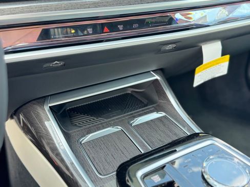 New 2026 BMW 760i xDrive w/ Executive Package AWD/4WD image 12