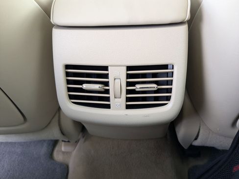 Used 2010 Lexus ES 350 image 31