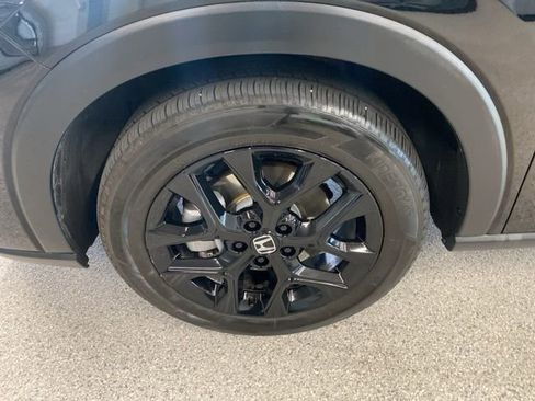 Used 2024 Honda HR-V Sport image 12