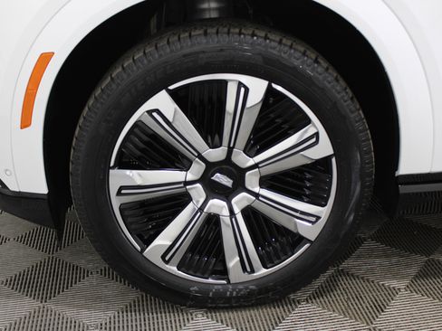 New 2025 Cadillac Escalade IQ Luxury 1 image 35