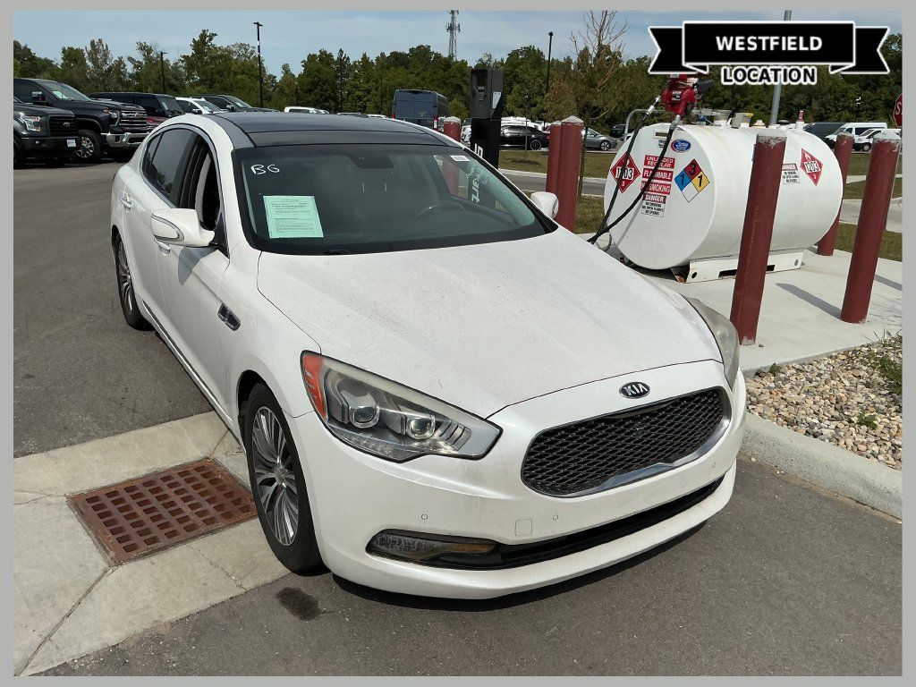Used 2016 Kia K900 Luxury RWD image 1