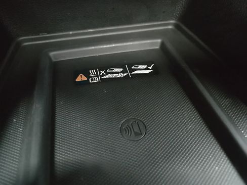 Used 2021 Chevrolet Traverse Premier w/ Redline Edition image 59