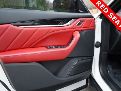 Used 2022 Maserati Levante GT image 20