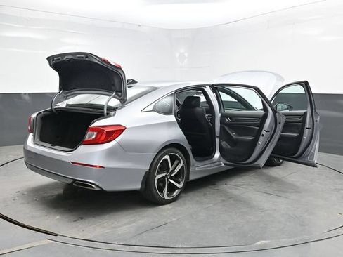Used 2022 Honda Accord Sport image 47