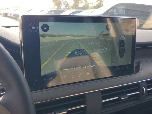 New 2026 Lincoln Corsair Reserve image 21