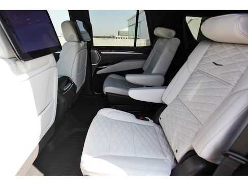 New 2025 Cadillac Escalade Sport Platinum w/ LPO, ONYX Package image 7