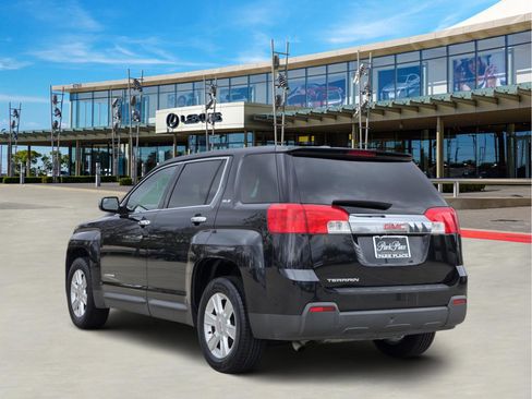 Used 2012 GMC Terrain SLE w/ LPO, Chrome Package image 4