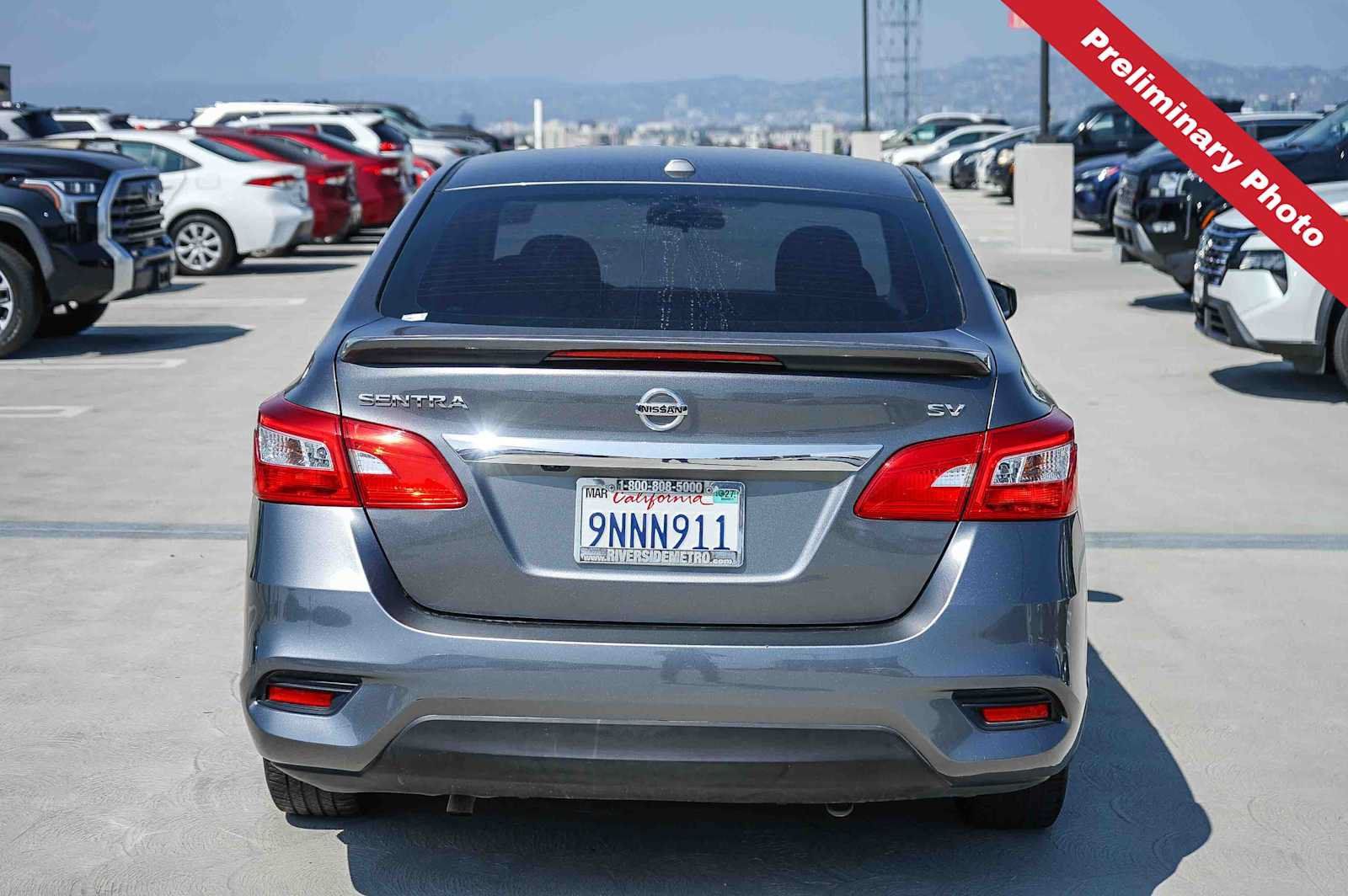Used 2018 Nissan Sentra SV FWD image 7
