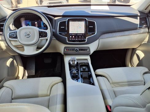 Certified 2023 Volvo XC90 B6 Ultimate AWD/4WD image 18