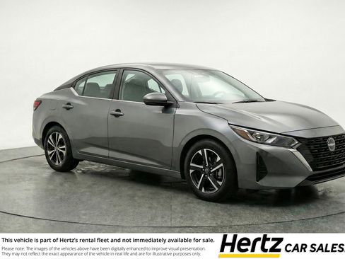 Used 2025 Nissan Sentra SV image 1