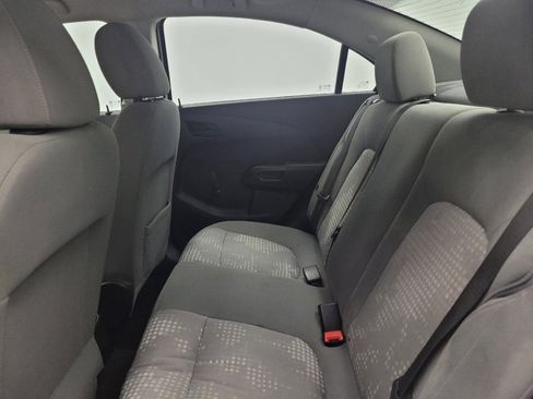 Used 2018 Chevrolet Sonic LS image 18