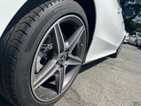 Used 2018 Mercedes-Benz C 300 4MATIC Coupe image 9