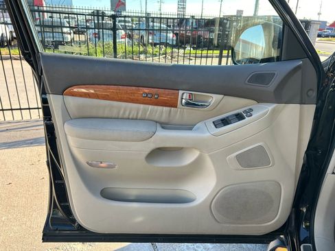 Used 2006 Lexus GX 470 AWD/4WD image 12