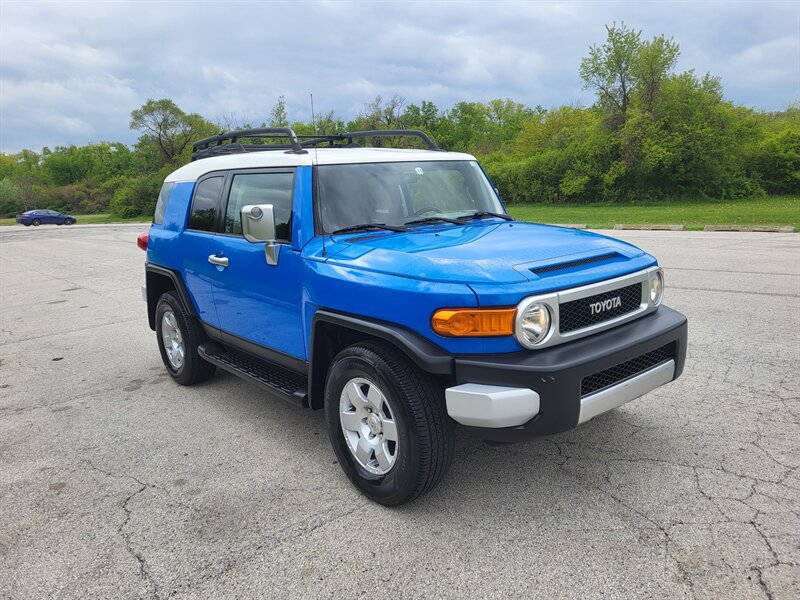 Used 2007 Toyota FJ Cruiser 4WD image 5