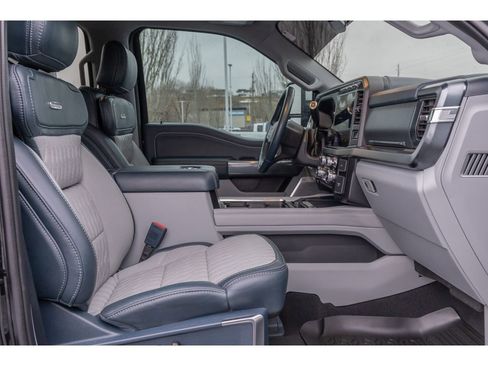 Used 2024 Ford F450 Limited w/ FX4 Off-Road Package AWD/4WD image 11