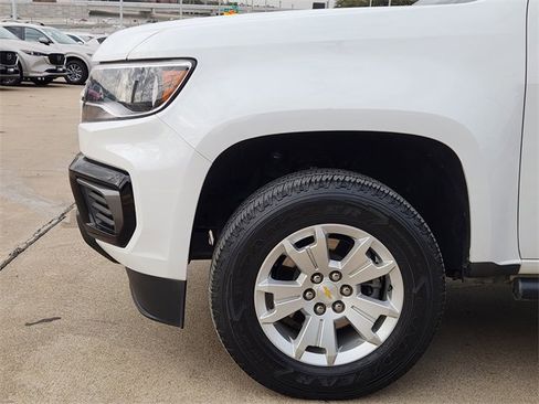 Used 2022 Chevrolet Colorado LT image 6