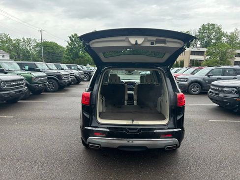 Used 2019 GMC Acadia Denali w/ Technology Package AWD/4WD image 9
