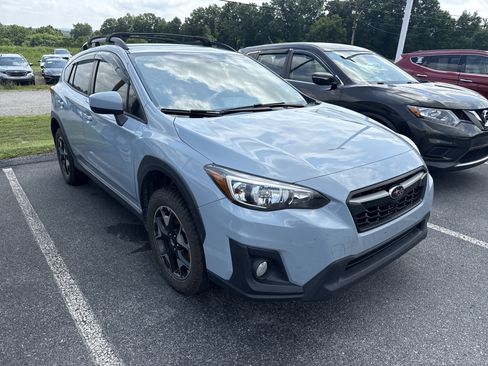 Used 2019 Subaru Crosstrek 2.0i Premium w/ Popular Package #2 AWD/4WD image 2