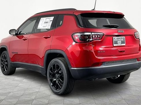 New 2026 Jeep Compass Latitude image 4