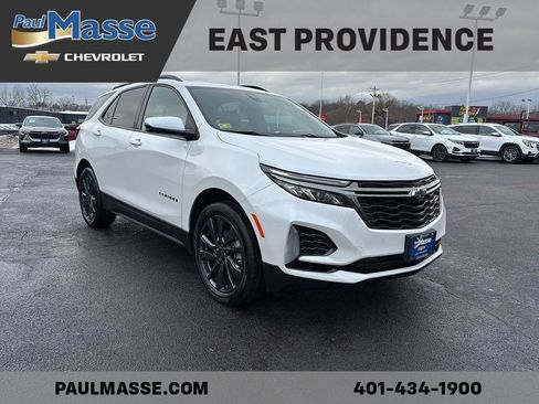 Certified 2023 Chevrolet Equinox RS w/ RS Leather Package image 3