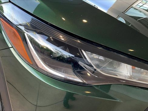 Used 2023 Toyota Corolla Cross LE AWD/4WD image 30
