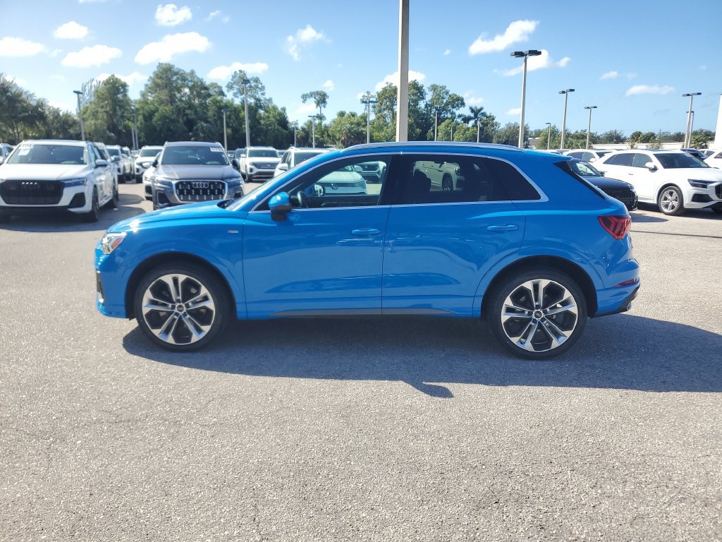 Used 2020 Audi Q3 2.0T Premium Plus w/ Premium Plus Package AWD/4WD image 8
