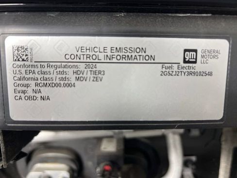 Used 2024 Chevrolet Brightdrop 400 w/ Commercial Equipment Package AWD/4WD image 27