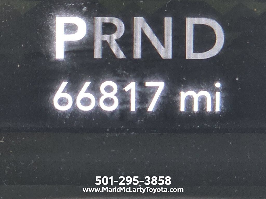 Used 2021 Jeep Wrangler Unlimited Sahara AWD/4WD image 24
