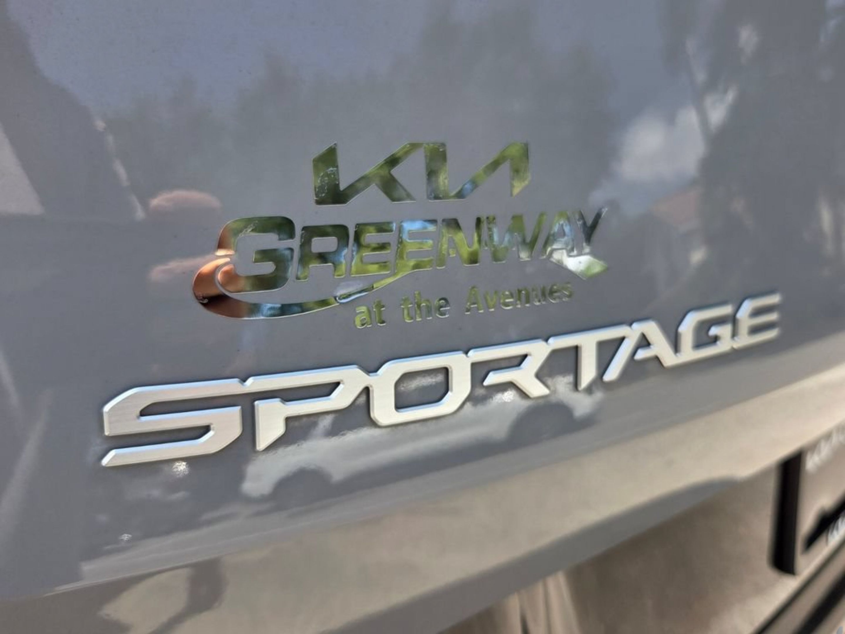 Certified 2025 Kia Sportage SX AWD/4WD image 14