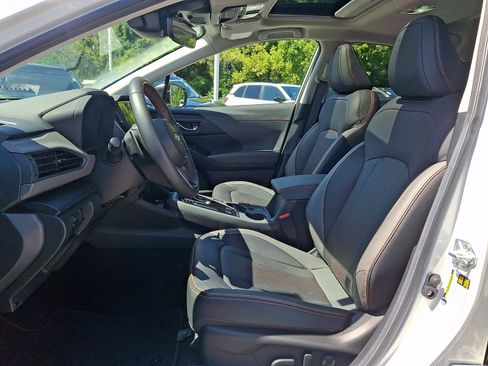 Certified 2025 Subaru Crosstrek 2.5i Limited AWD/4WD image 13