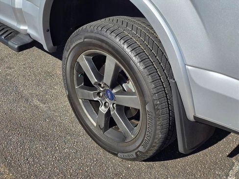 Used 2019 Ford F150 Lariat image 19