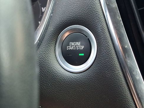 Used 2023 Chevrolet Traverse LT w/ LPO, Floor Liner Package AWD/4WD image 17