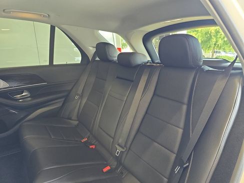 Used 2020 Mercedes-Benz GLE 450 4MATIC image 16