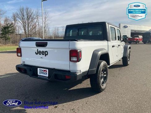 Used 2025 Jeep Gladiator Sport AWD/4WD image 21