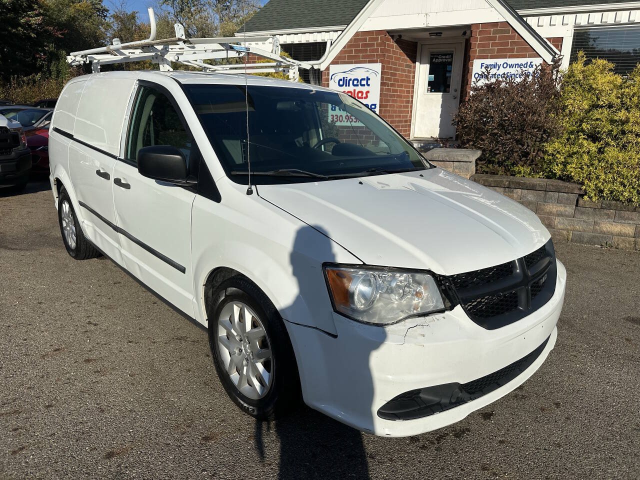 Used 2015 RAM C/V Tradesman FWD image 10